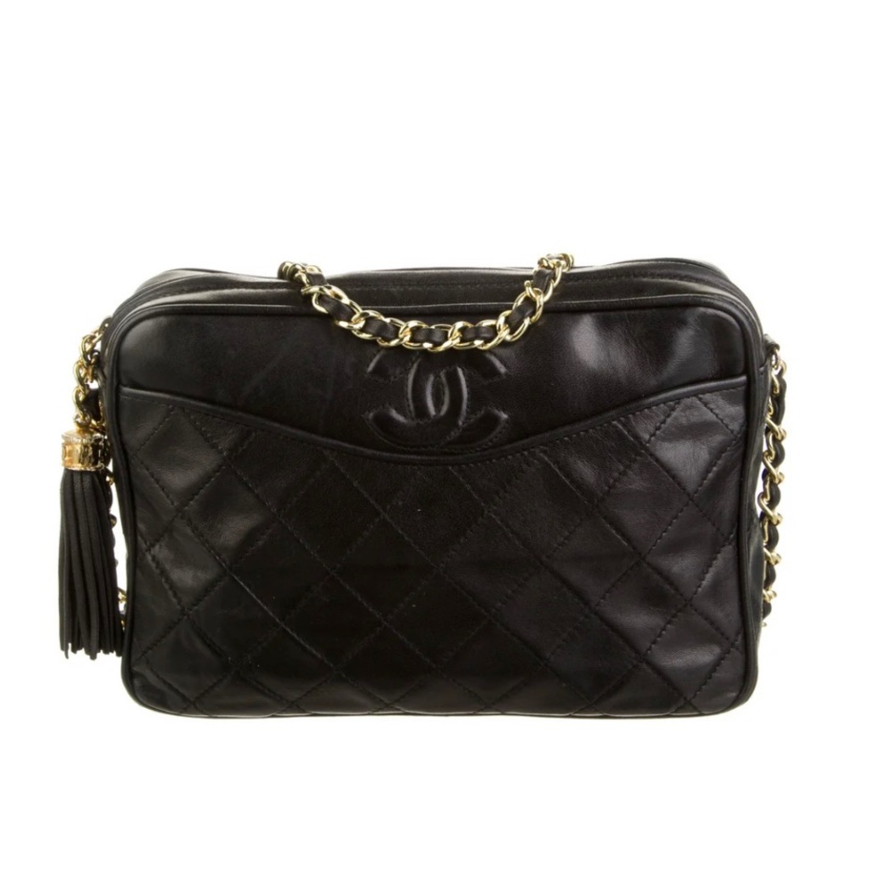 CHANEL Maltese Camera Bag Lambskin Quilt & Tassel Gold Beautiful